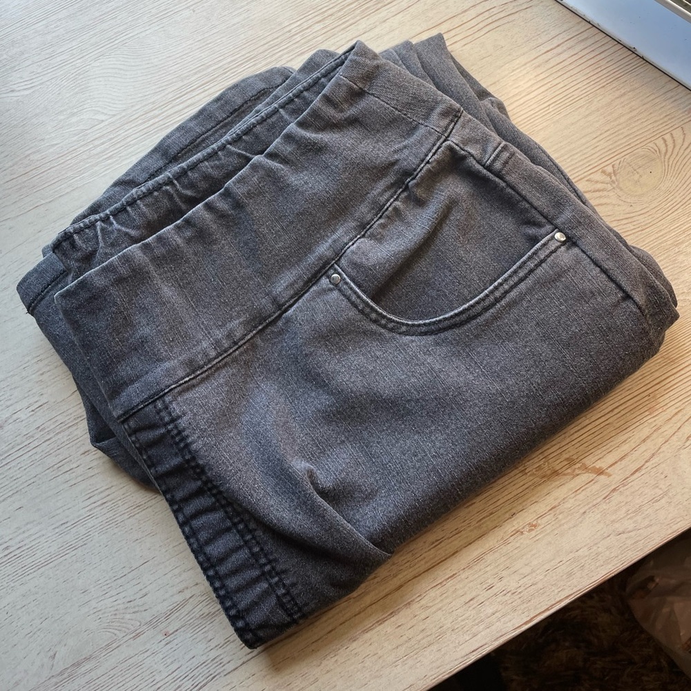 Blair Size 18P Black/Dark Gray Jeans